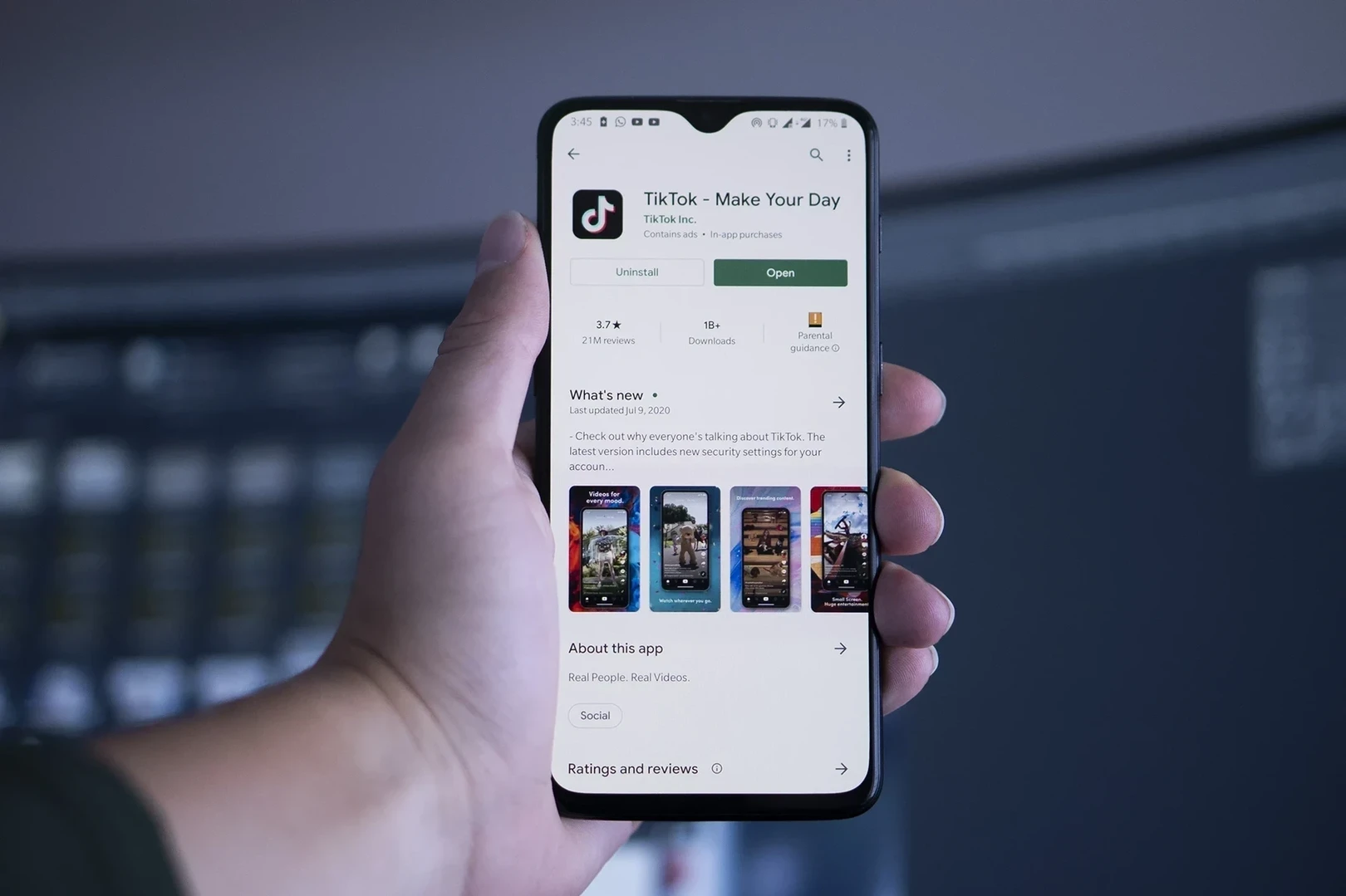 如何在印度解锁 TikTok  如果你在印度想要使用 TikTok，这里有一些方法可以尝试。  ### 1. 使用虚拟私人网路（VPN）
使用 VPN 是解锁被封锁应用程序的最常见方法。选择一个可靠的 VPN 服务，然后按照以下步骤操作：  1. **下载并安装 VPN 应用**：在你的设备上安装选择的 VPN 应用。
2. **连接到其他国家的伺服器**：选择一个支持 TikTok 的国家（例如美国或英国）的伺服器。
3. **打开 TikTok**：连接成功后，打开 TikTok 应用。  ### 2. 尝试其他平台
如果你只是想查看 TikTok 的内容，可以考虑使用其他社交媒体平台（如 Instagram 或 YouTube）来观看 TikTok 影片。  ### 3. 使用 TikTok 的网站
你可以通过浏览器访问 TikTok 的官方网站，虽然某些功能可能受到限制，但仍然可以查看许多内容。  ### 4. 寻找类似的应用
考虑使用其他类似的短视频平台，如 Instagram Reels、YouTube Shorts 或 Snapchat，这些平台可能提供类似的功能和内容。  希望这些方法能帮助你在印度使用 TikTok！